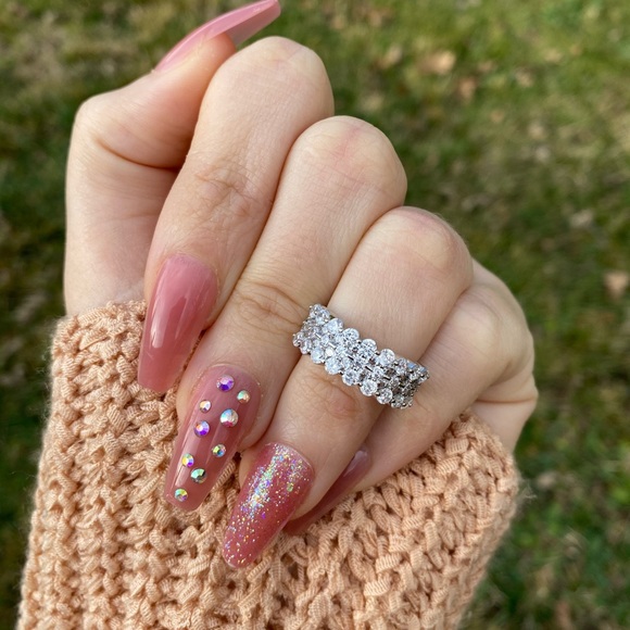 NEW Stamped 925 Silver Gorgeous Ring - Picture 2 of 9